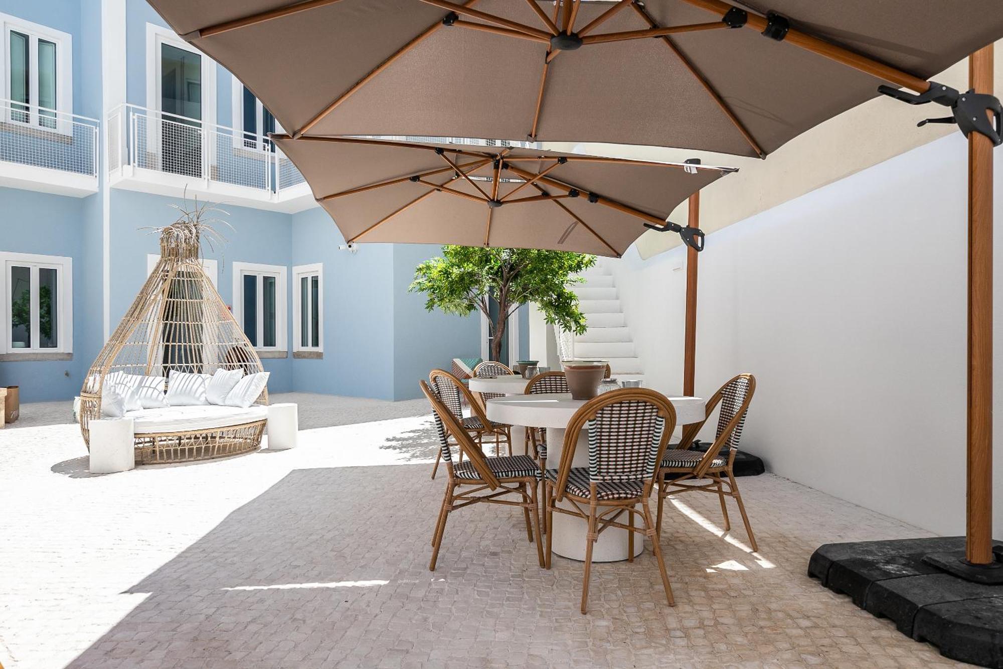 Dona Simone Boutique Suites & Studios - By @ Rita'S Place Faro Exterior photo
