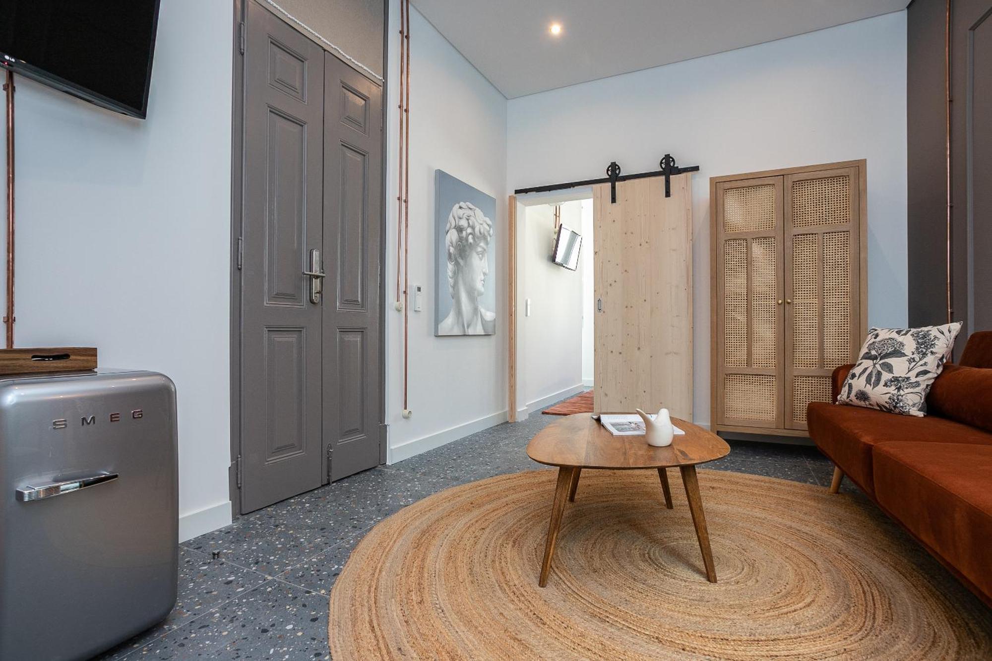 Dona Simone Boutique Suites & Studios - By @ Rita'S Place Faro Exterior photo